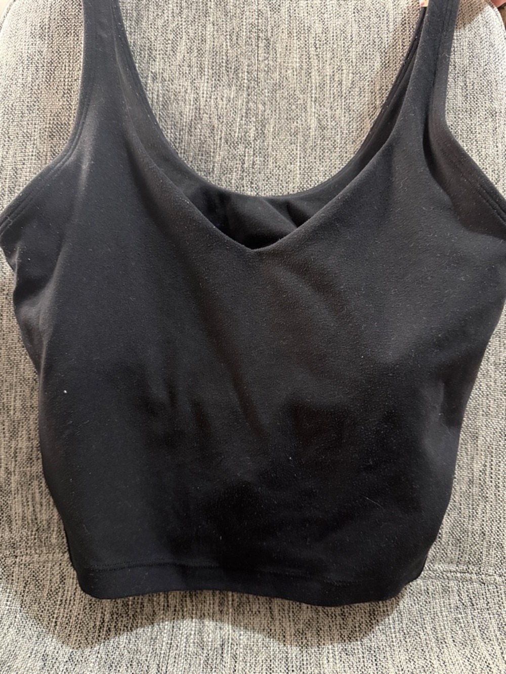 lululemon athletica Black Stretch Scoop Crop Top
No bra pads